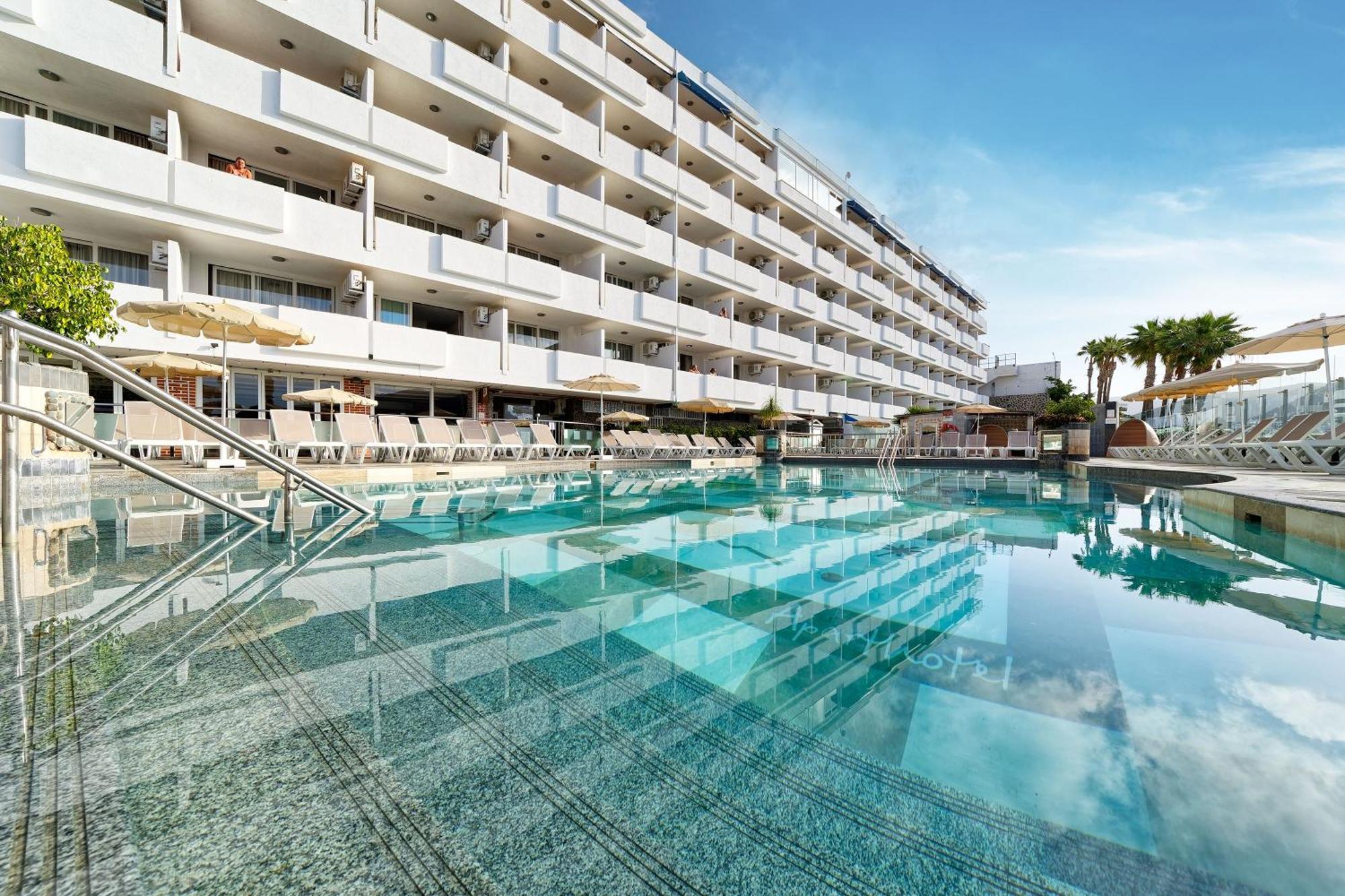 5 Smart Hotels Near Anfi Tauro Golf Course Worth Booking