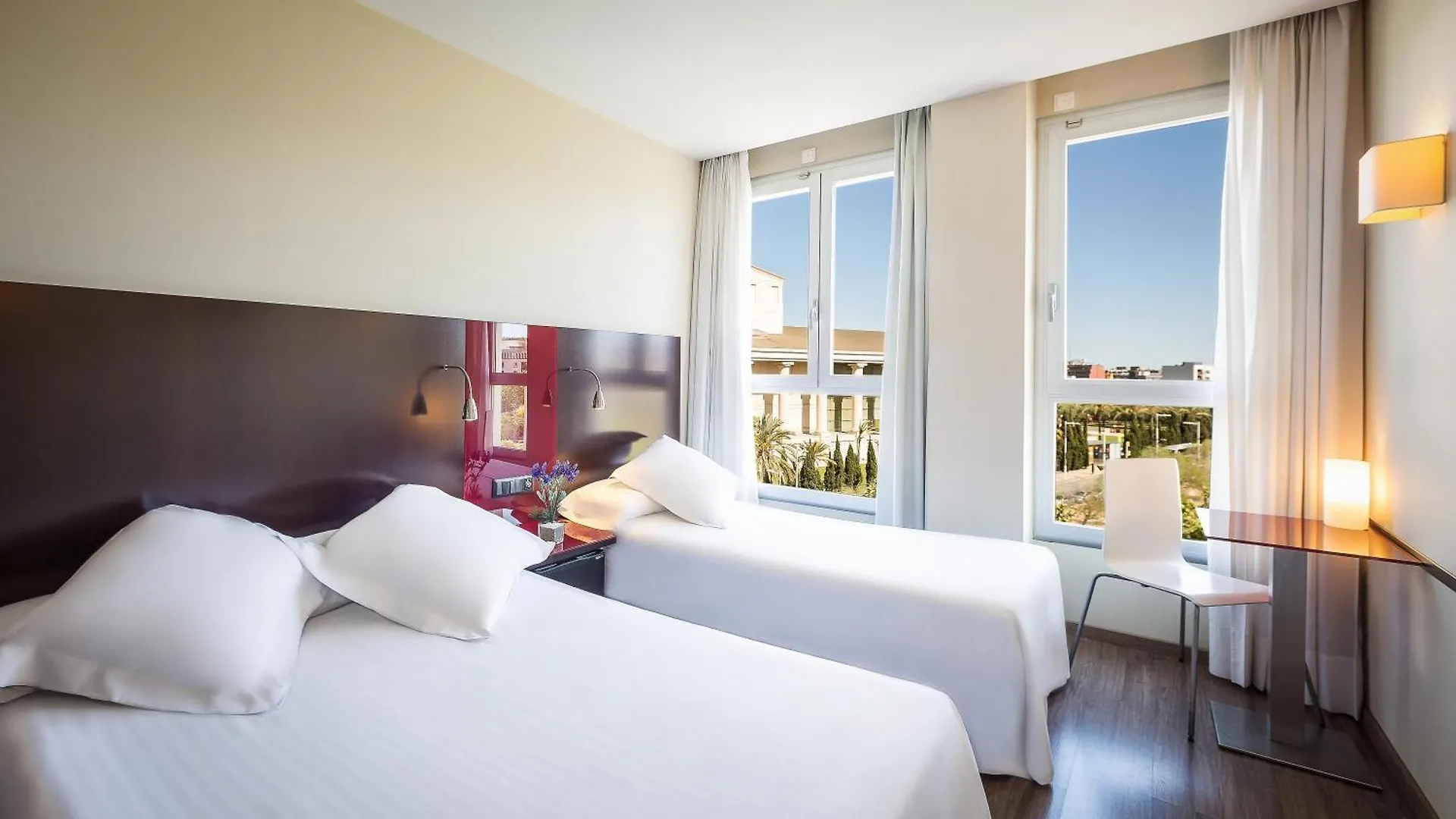 Staying In Eixample: 2 Budget Hotels Compared