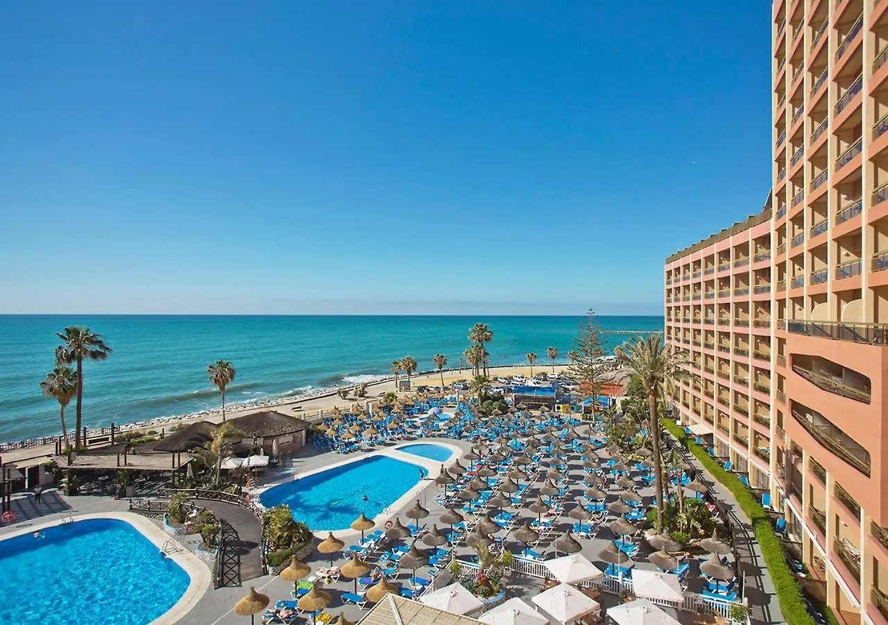 15 Smart Beach Hotels Near Selwo Marina Worth Booking