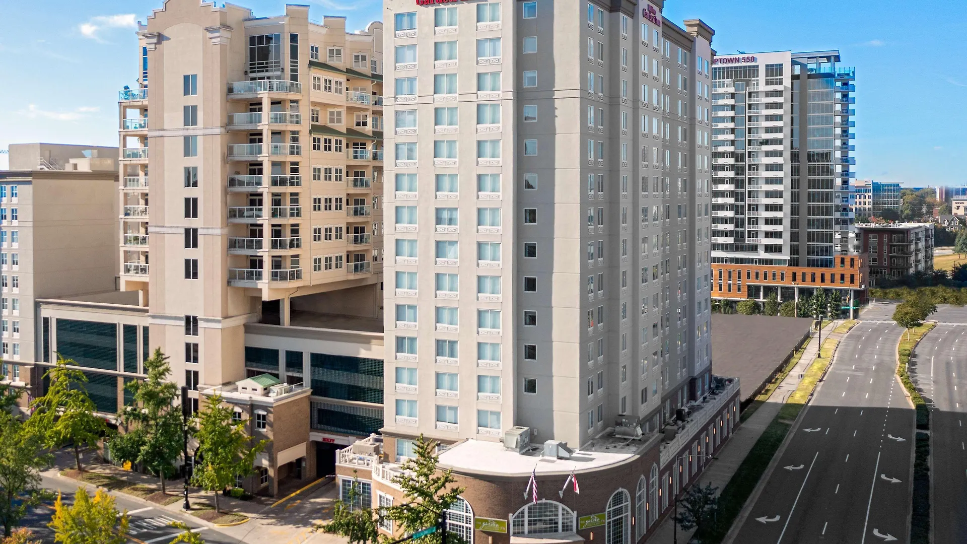 10 Top-Rated Business Hotels in Downtown Charlotte