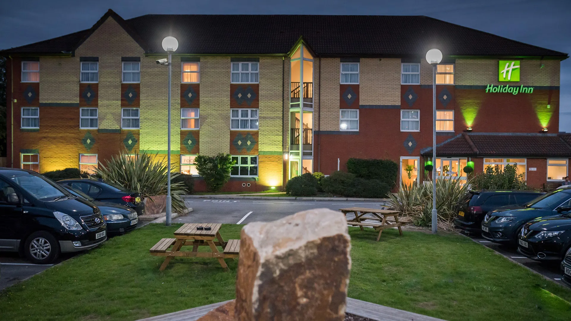 5 Family Hotels Near Ashton-on-Mersey Golf Club Worth Booking