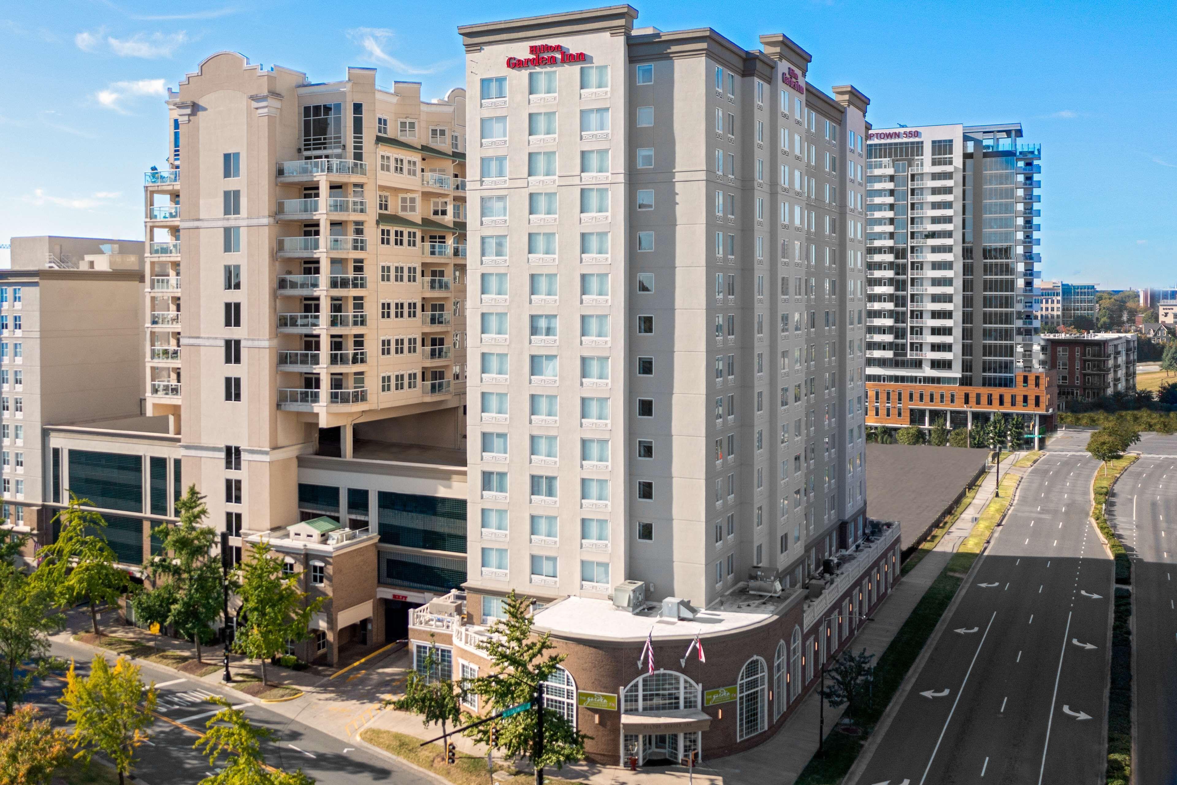 10 Top-Rated Business Hotels in Downtown Charlotte