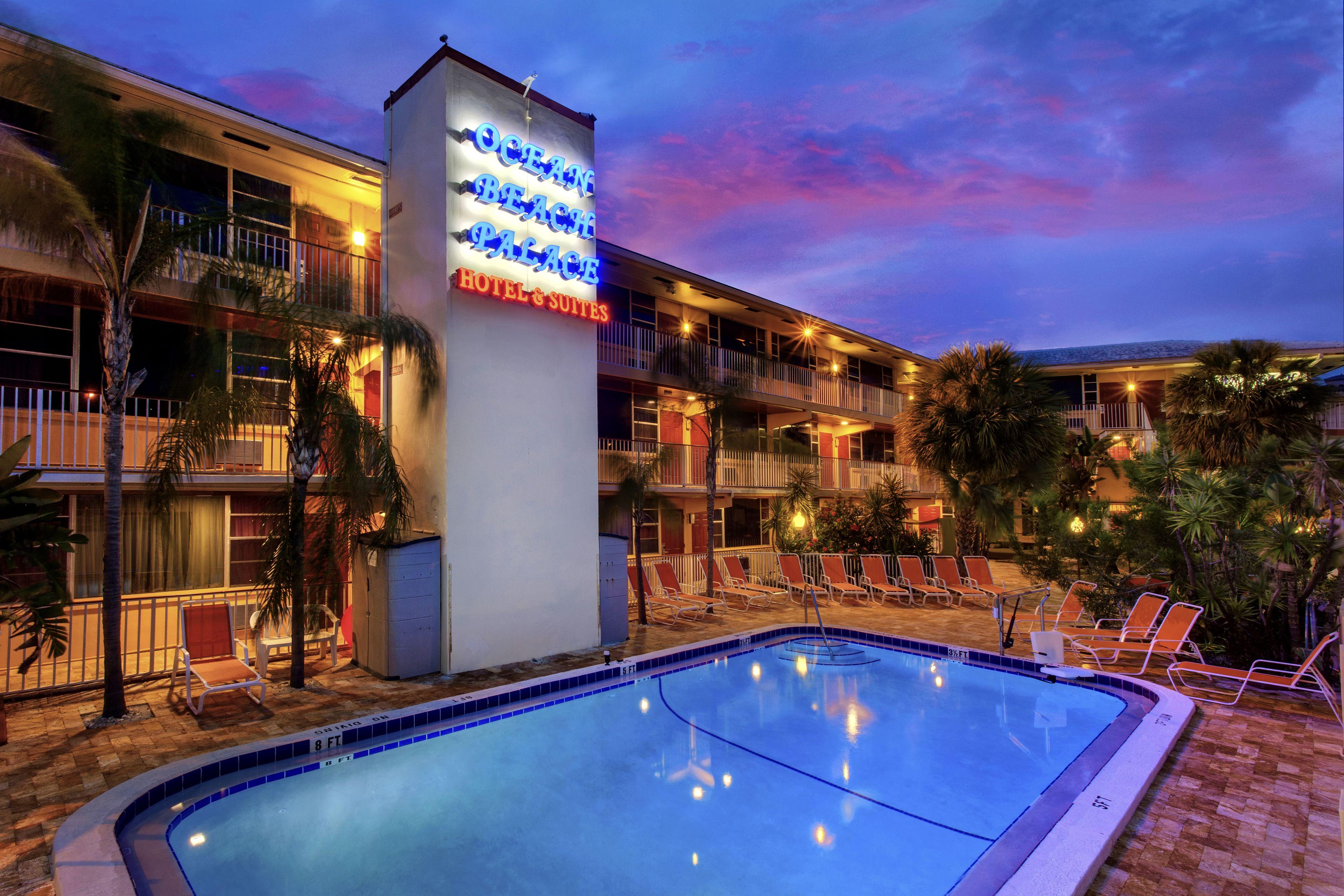 15 Smart Airport Hotels Near Funky Fish Kids Day Worth Booking