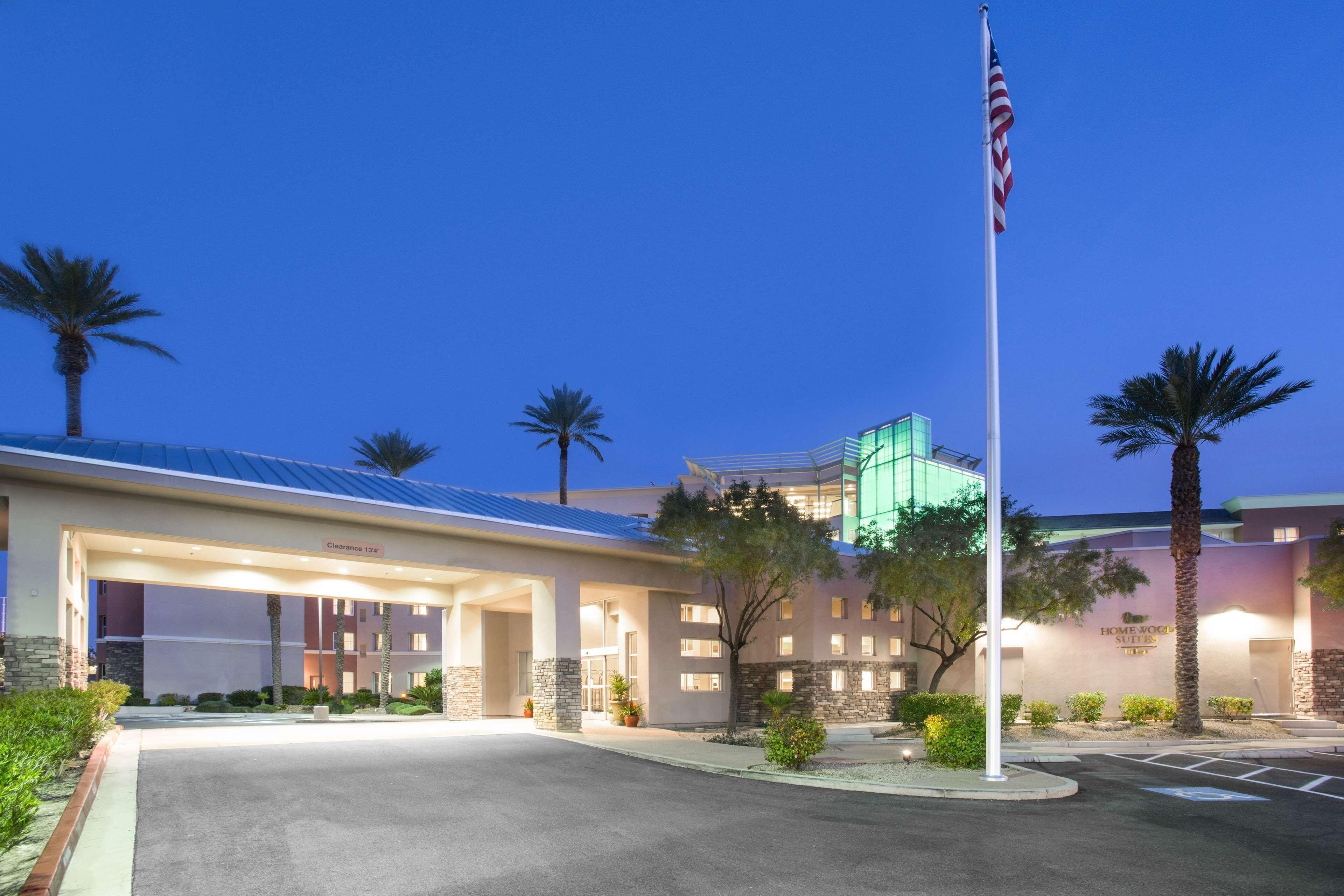 Staying Near Town Square Las Vegas: 4 Family Hotels Compared