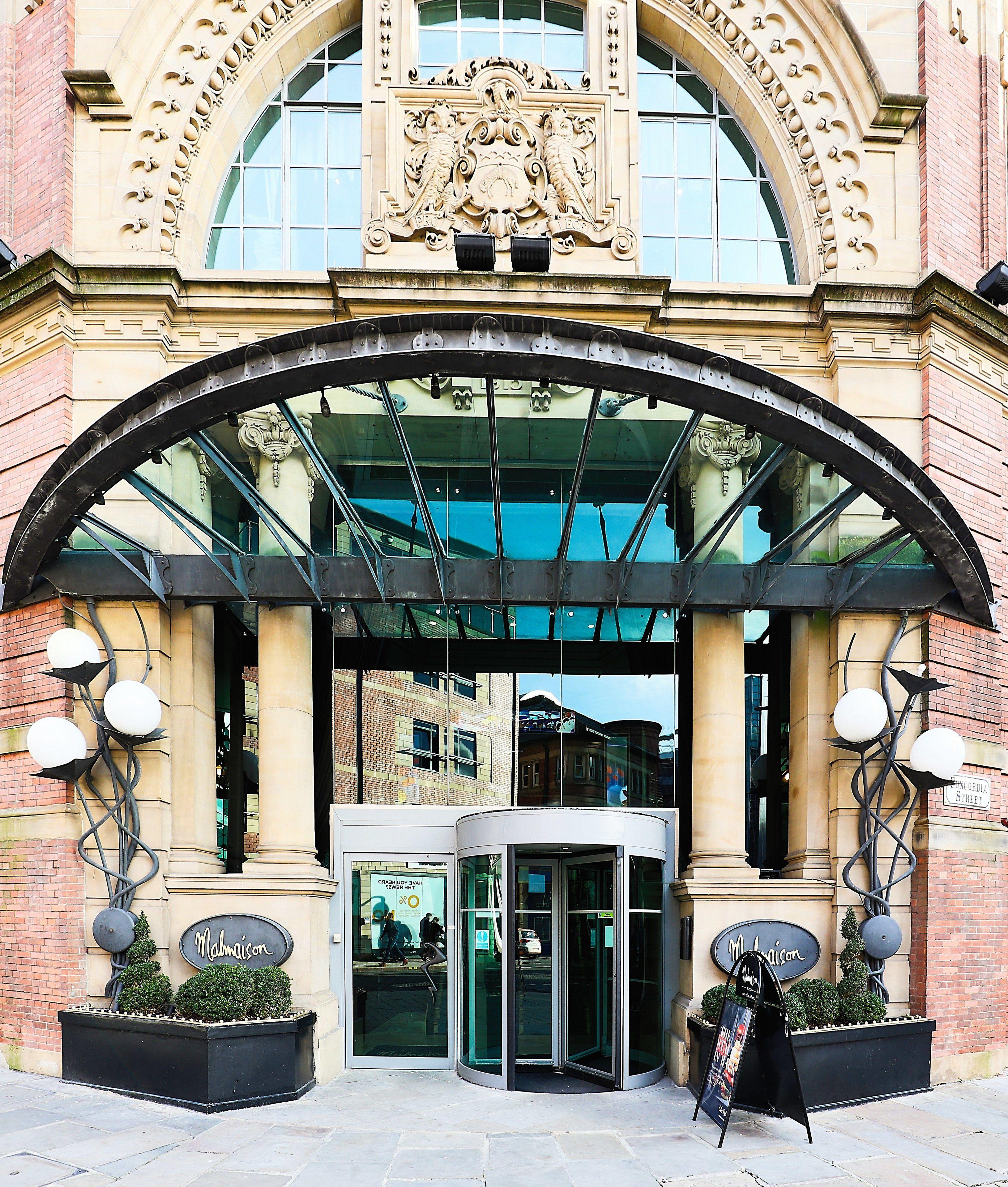 5 Exceptional Design Hotels in Leeds City Centre Worth Booking