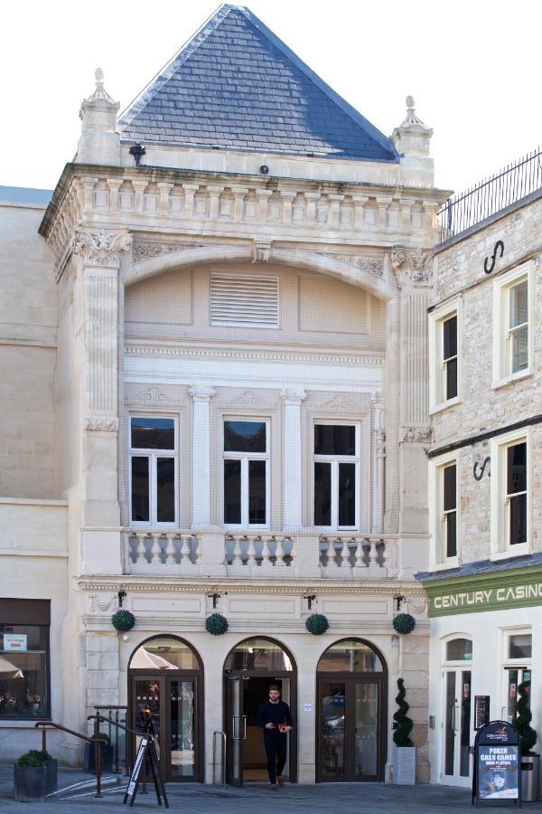 Staying Near Little Solsbury Hill: 14 Central Bath Hotels Compared