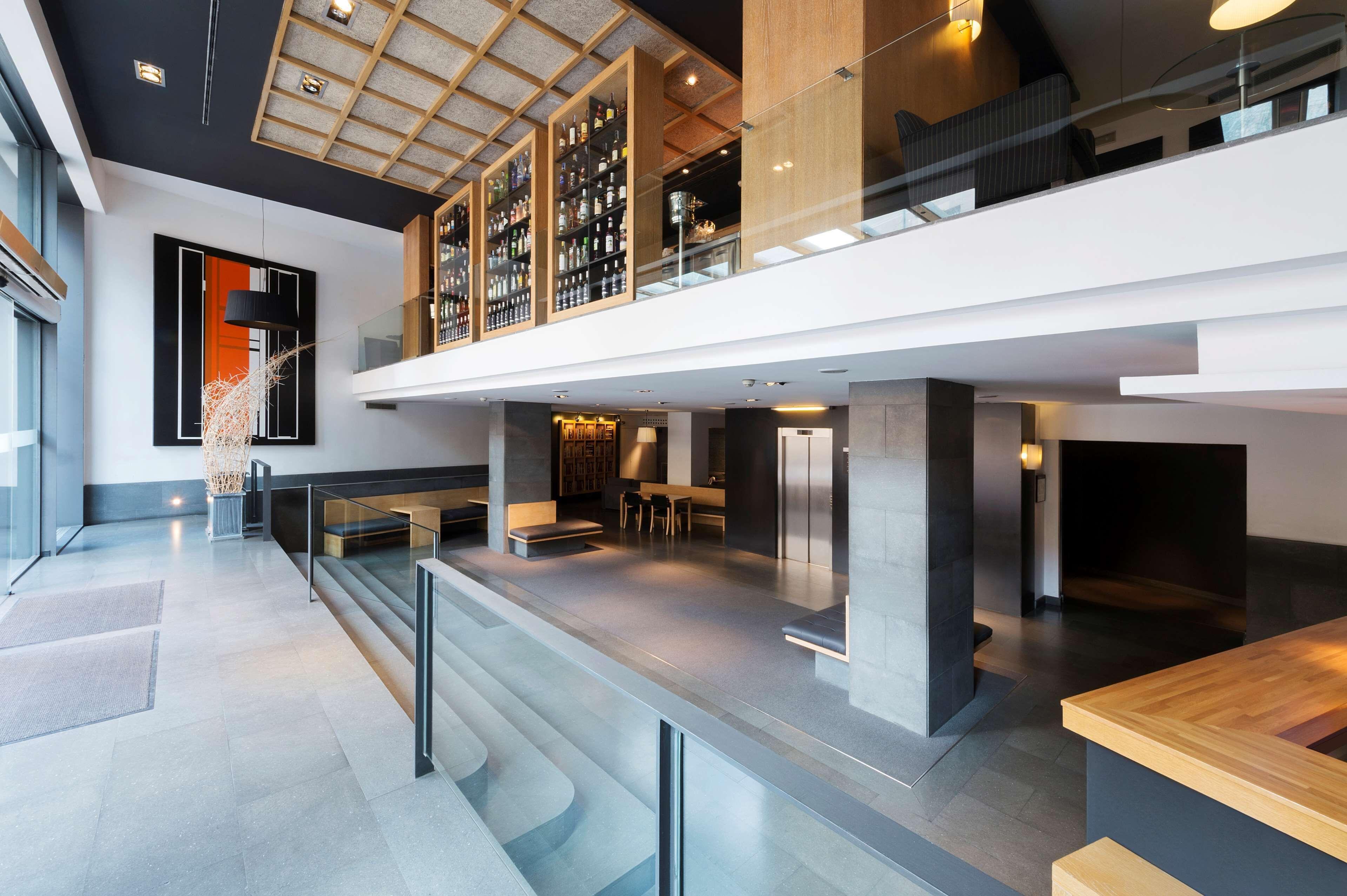 9 Romantic Hotels In Barcelona City Centre Worth Booking